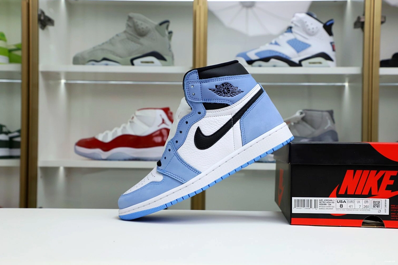 AIR HIGH OG 'UNIVERSITY RETRO 1 JORDAN 0112